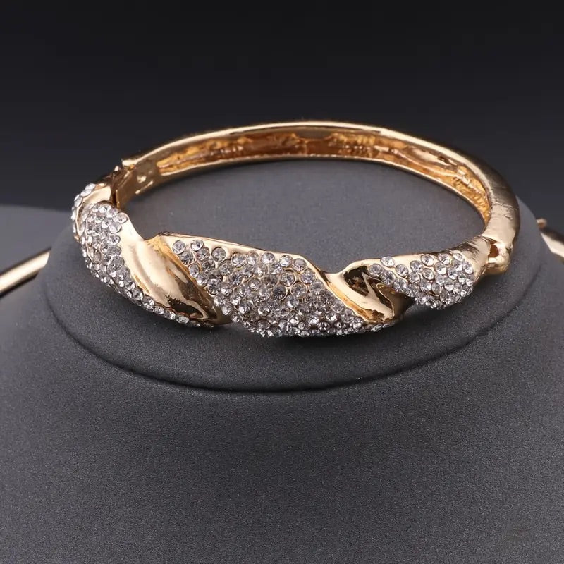 4-teiliges elegantes Strass-Schmuckset
